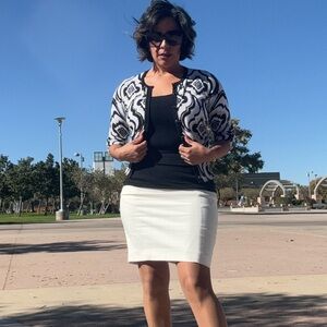 White House Black Market Geometric Black and White Cardigan